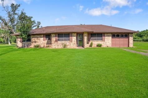 19690 County Road 319 Brazoria TX 77422
