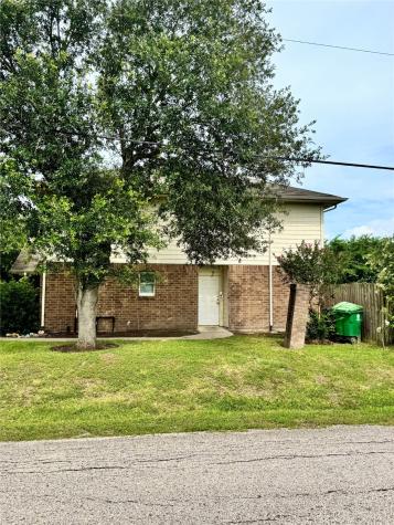 4631 Mi Castillo Court Houston TX 77045