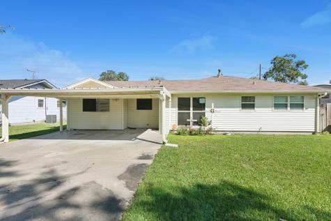 307 S 3rd Street Nederland TX 77627