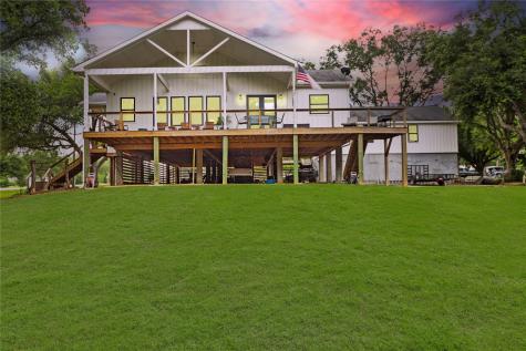 2323 Red Bud Lane East Bernard TX 77435