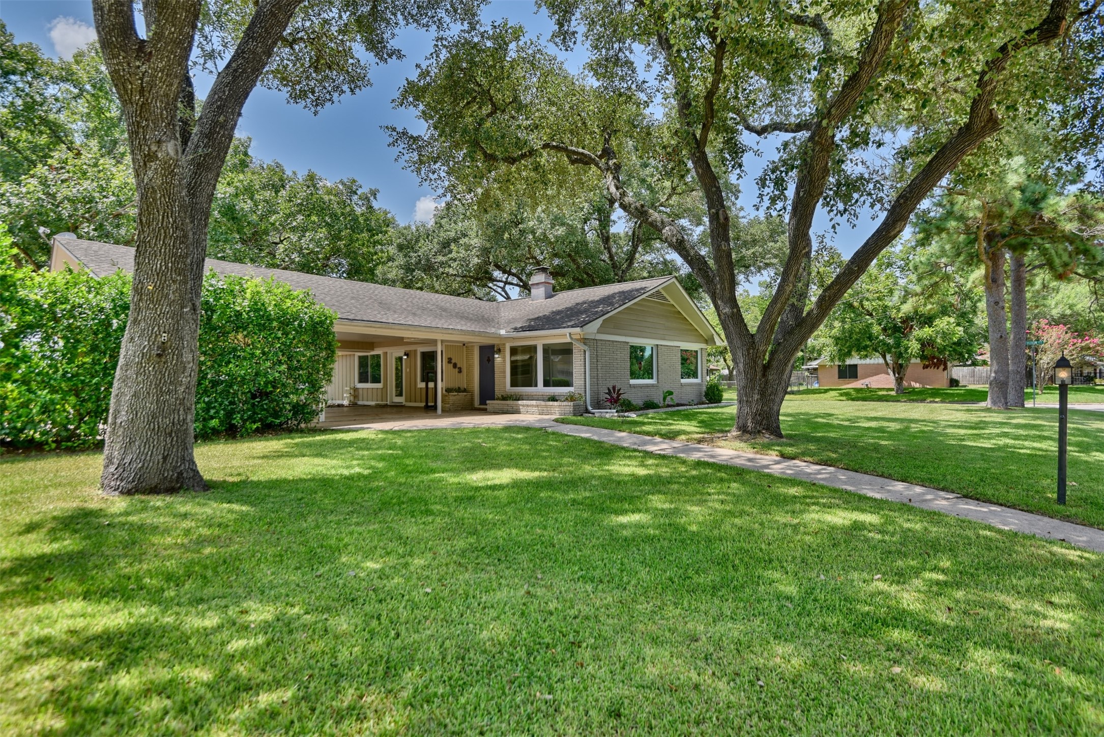 203 Munz Street Brenham TX 77833