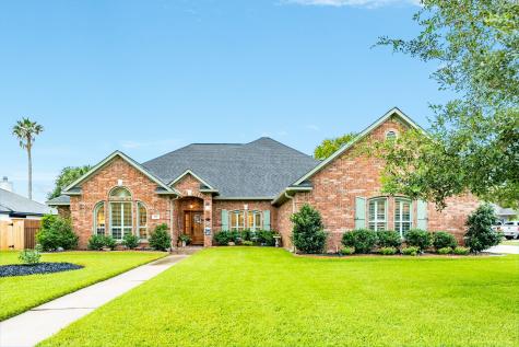 292 Timbercreek Drive Lake Jackson TX 77566