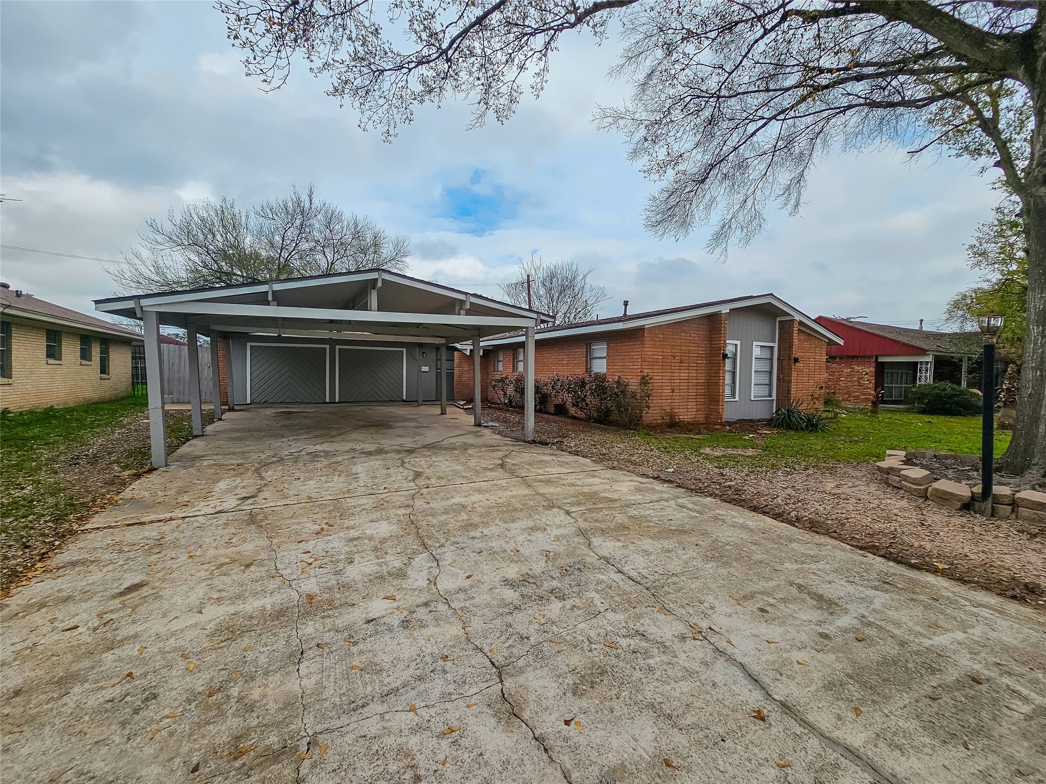 7735 Glen Vista Street Houston TX 77061