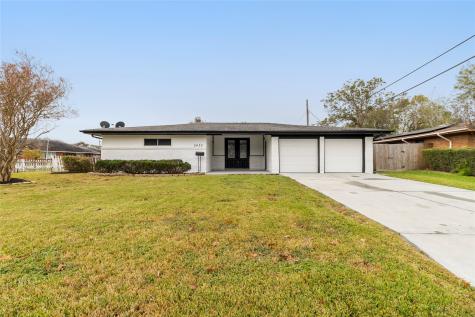 2435 9th Street N Texas City TX 77590