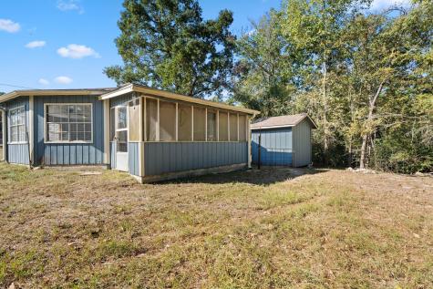 2 Tejas Street Huntsville TX 77320