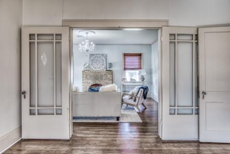 404 W Main Street Bellville TX 77418