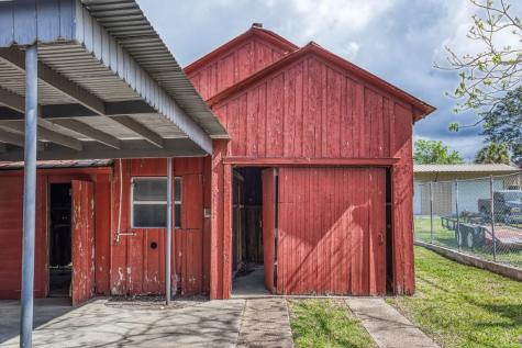404 W Main Street Bellville TX 77418