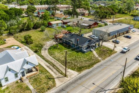 404 W Main Street Bellville TX 77418