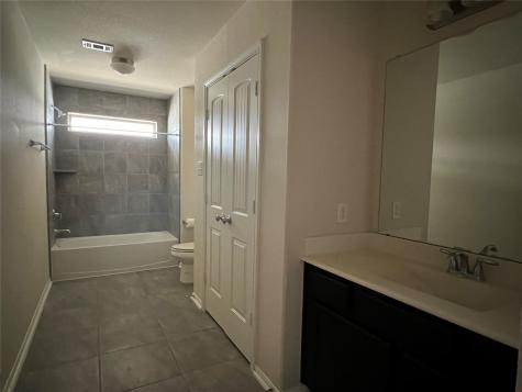 331 W Bend Drive League City TX 77573