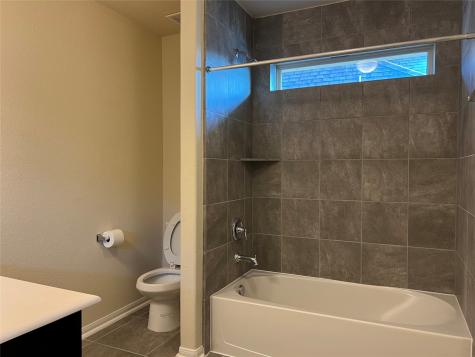 331 W Bend Drive League City TX 77573