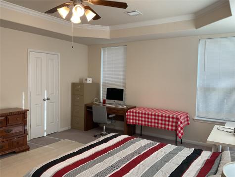 331 W Bend Drive League City TX 77573