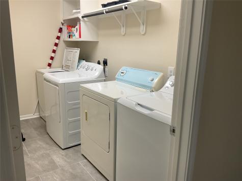 331 W Bend Drive League City TX 77573