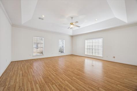 2410 Briar Ridge Drive Houston TX 77057