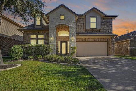 340 Kendall Crest Drive Alvin TX 77511