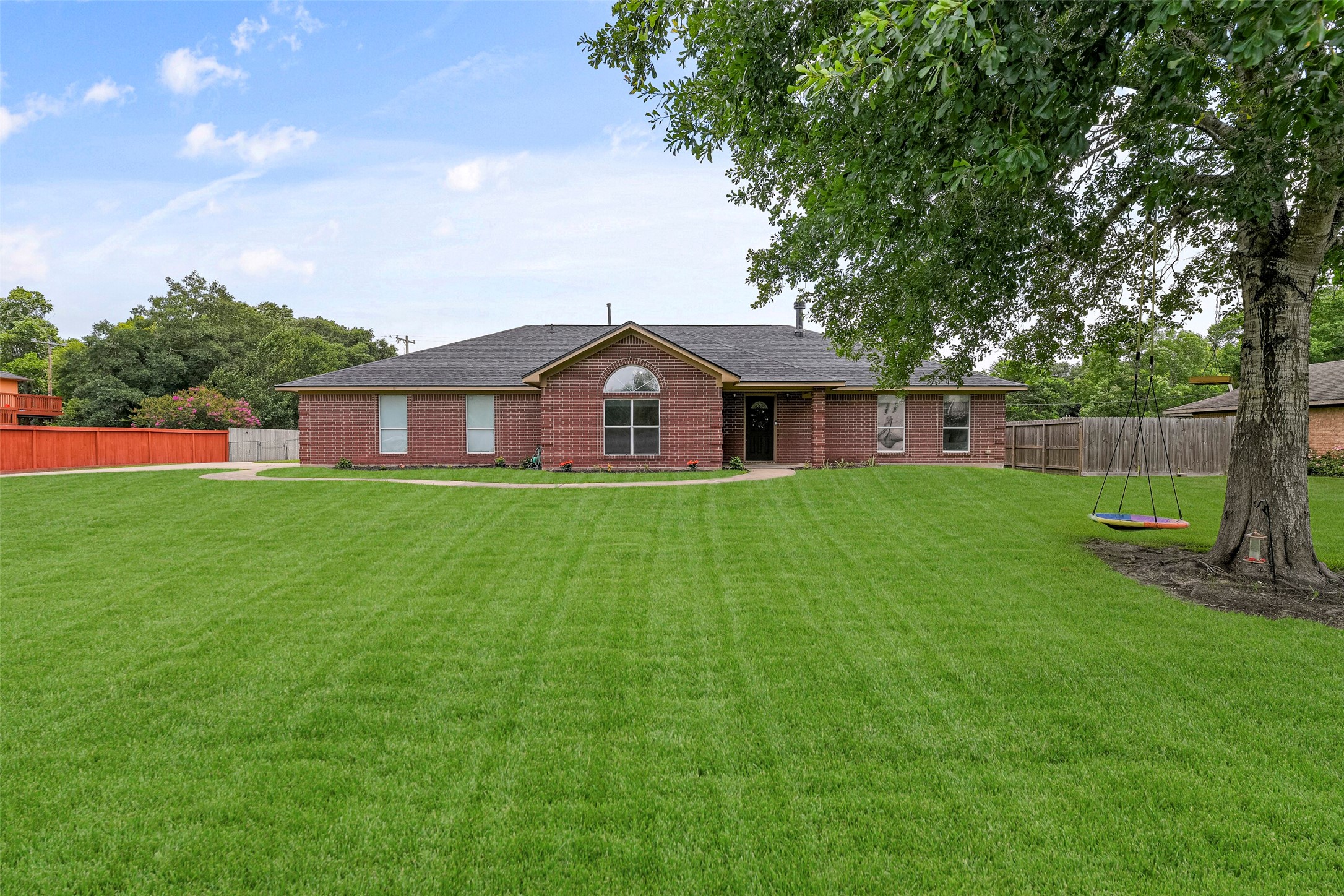 116 Estate Drive Friendswood TX 77546