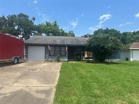 113 Laurel Street Lake Jackson TX 77566