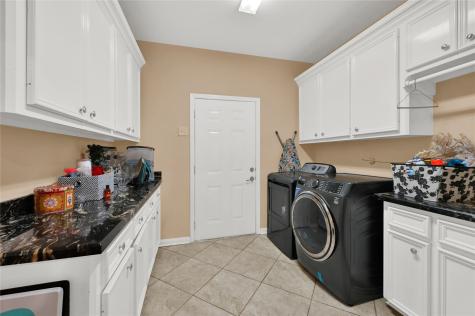 16423 County Road 528 Rosharon TX 77583