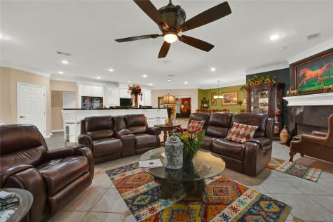 16423 County Road 528 Rosharon TX 77583