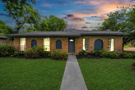 8455 Gallahad Street Houston TX 77078