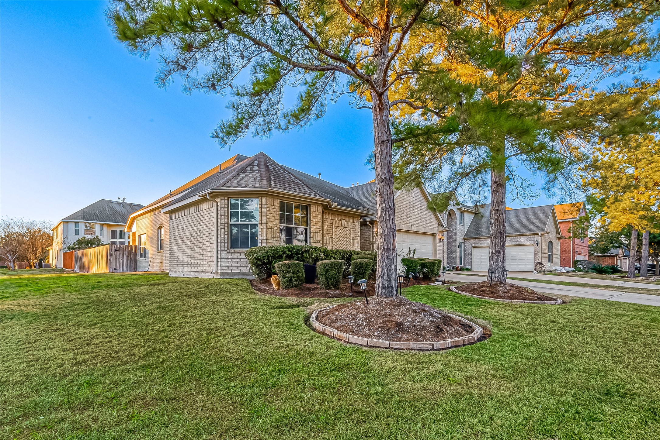 226 Elana Lane Stafford TX 77477