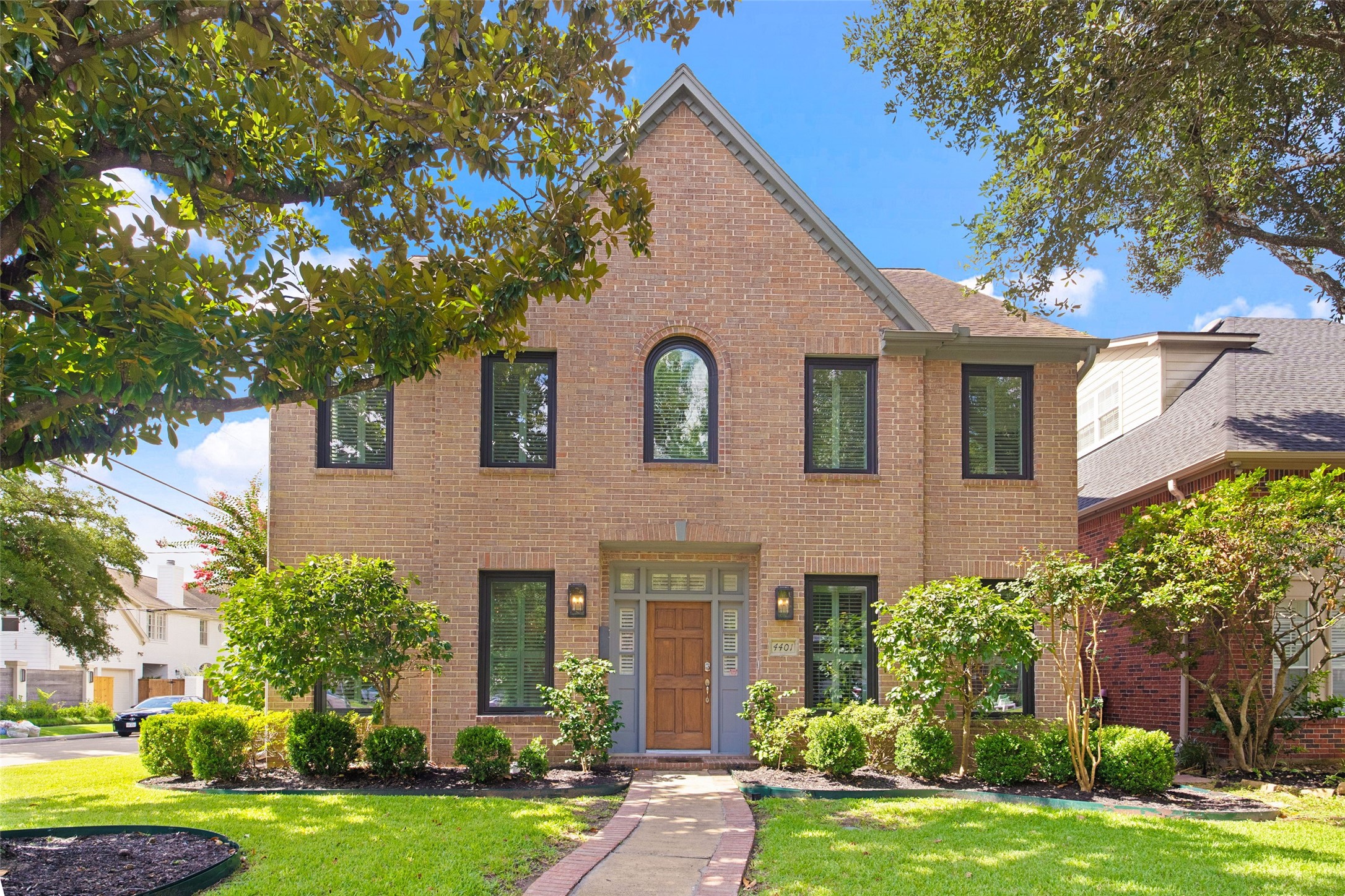 4401 Jonathan Street Bellaire TX 77401