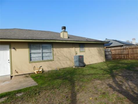 8215 Quail Hills Drive Houston TX 77489
