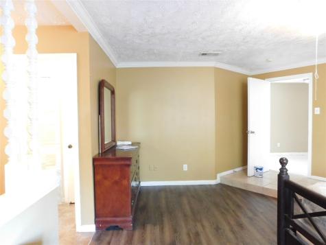 8215 Quail Hills Drive Houston TX 77489