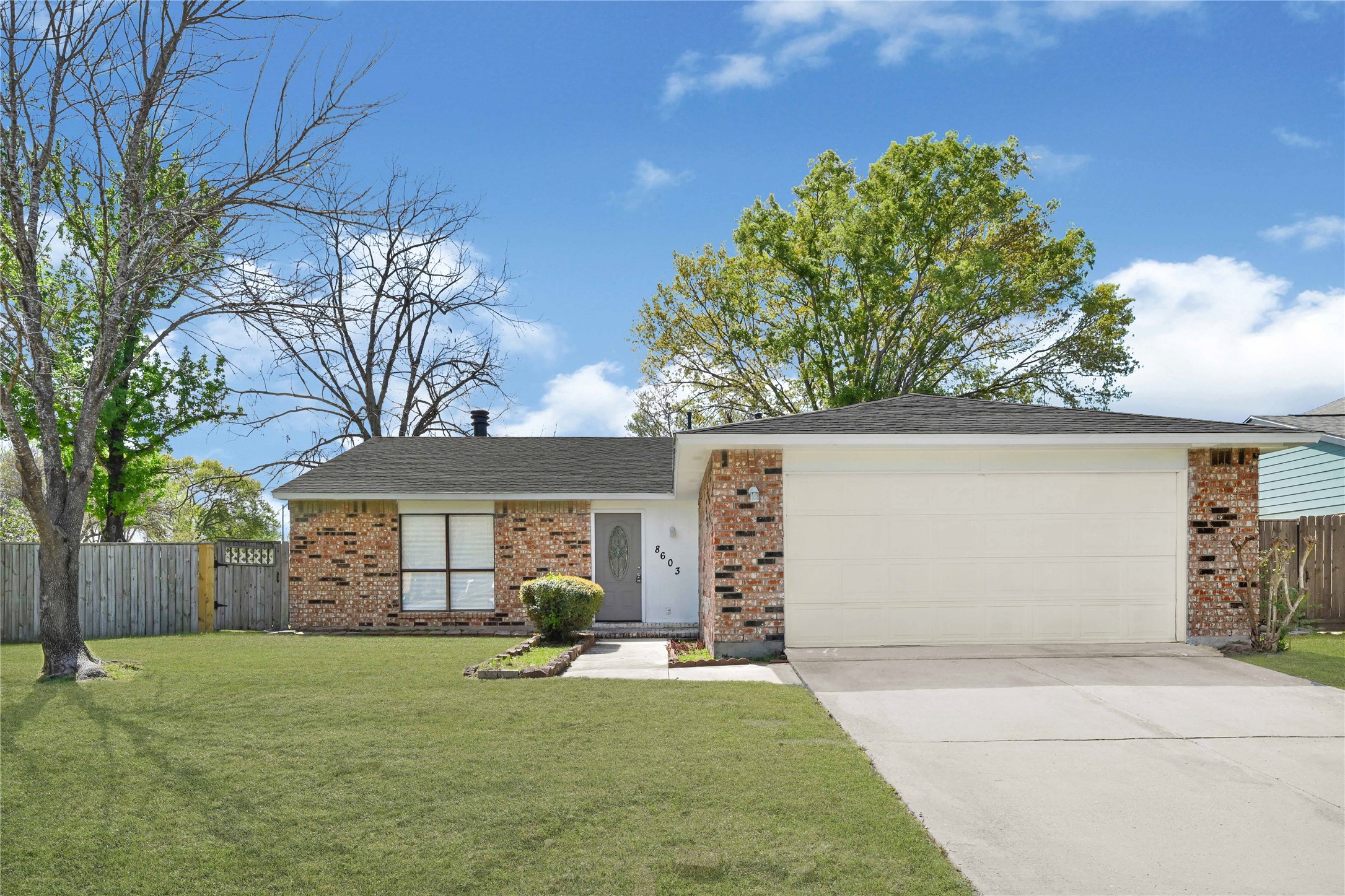 8603 Lakeside Forest Drive Houston TX 77088