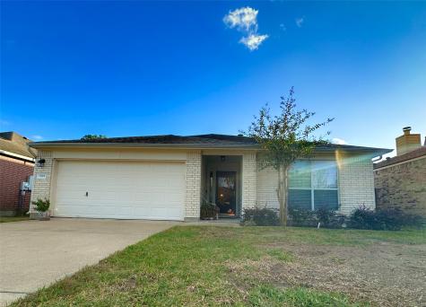1929 Cameo Court League City TX 77573