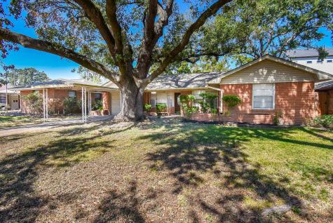 870 Judiway Street Houston TX 77018