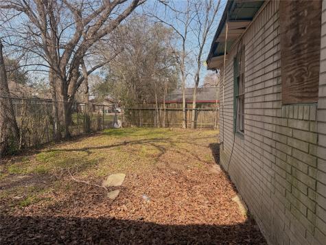 3747 Dreyfus Street Houston TX 77021