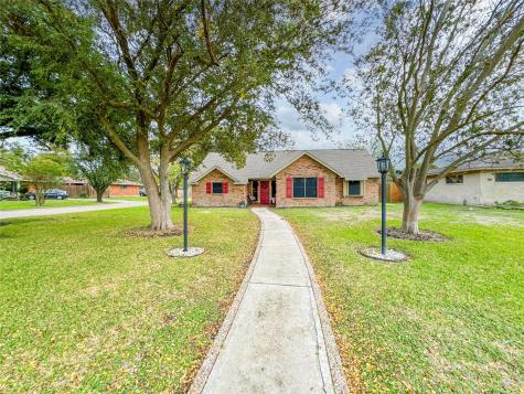 1901 19th Avenue N Texas City TX 77590