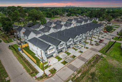 5620 Balbo Street Houston TX 77091