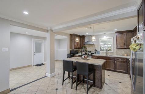 5423 N Shady Creek Drive Houston TX 77017