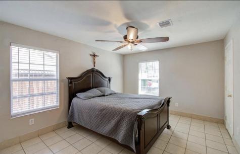 5423 N Shady Creek Drive Houston TX 77017