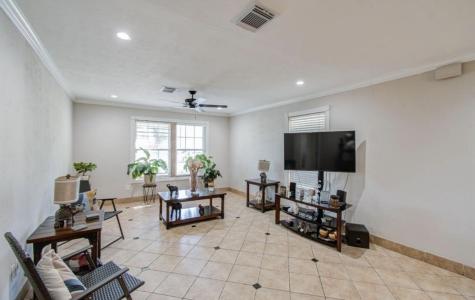 5423 N Shady Creek Drive Houston TX 77017