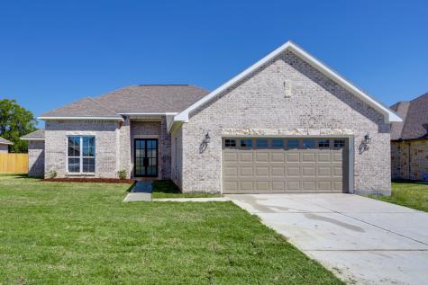 108 Fosters Branch Drive Schulenburg TX 78956