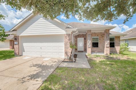 2934 Standing Springs Lane Dickinson TX 77539