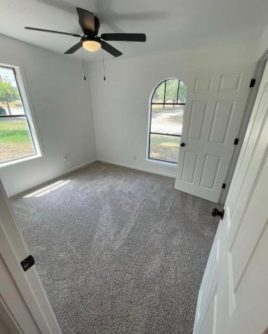 1213 W Jefferson Street Brenham TX 77833