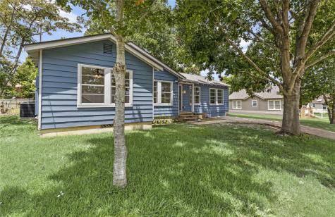 1804 Marjorie Street Brenham TX 77833