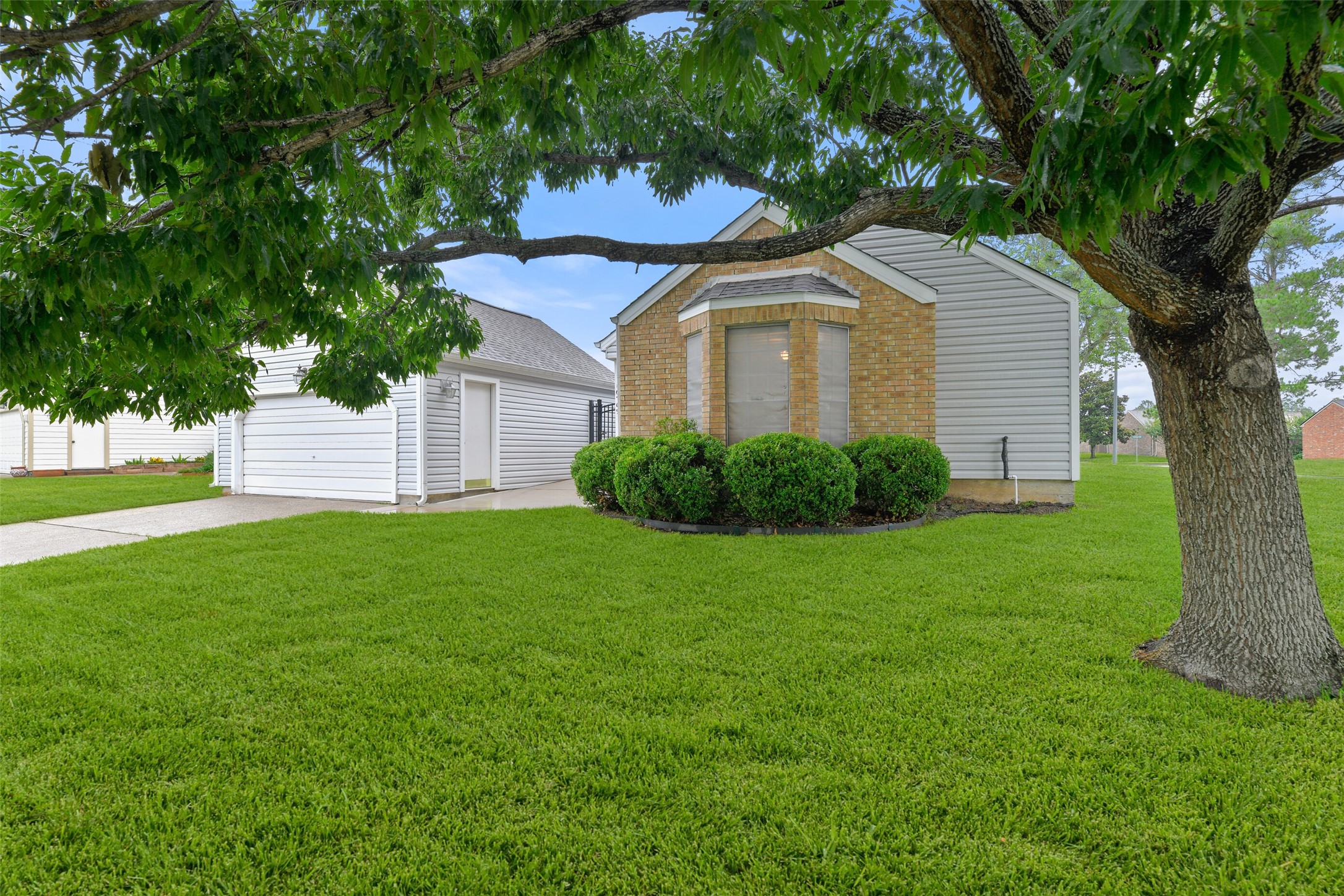 16709 Ivy Grove Drive Houston TX 77058