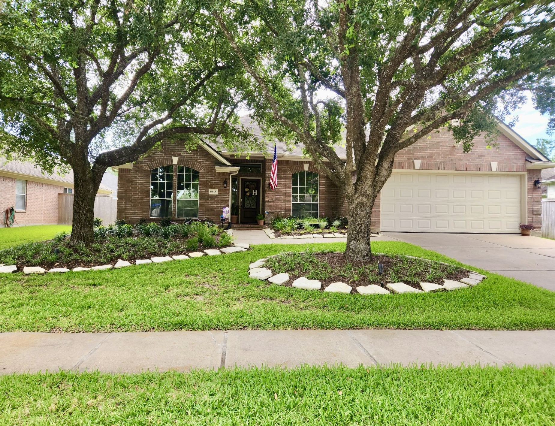 8618 Saratoga Drive Sugar Land TX 77479
