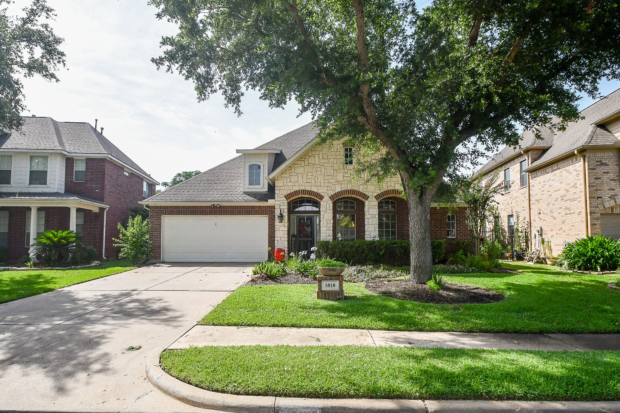 5910 Garden Hills Drive Sugar Land TX 77479