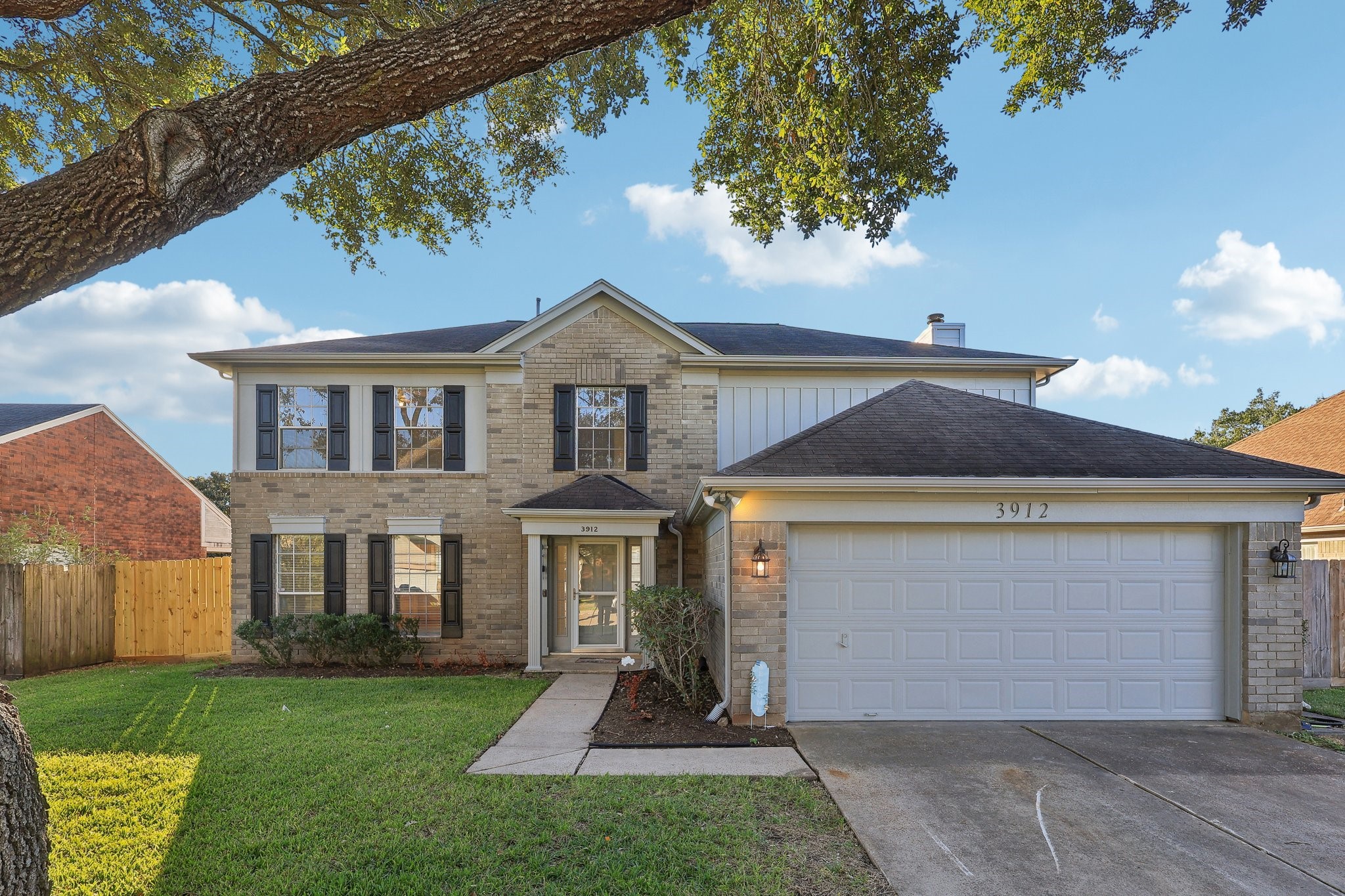 3912 Greenwood Drive Pearland TX 77584