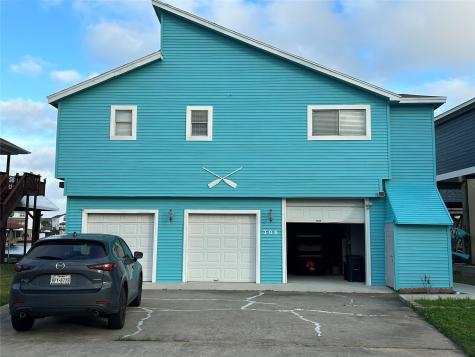 306 Isles End Road Tiki Island TX 77554