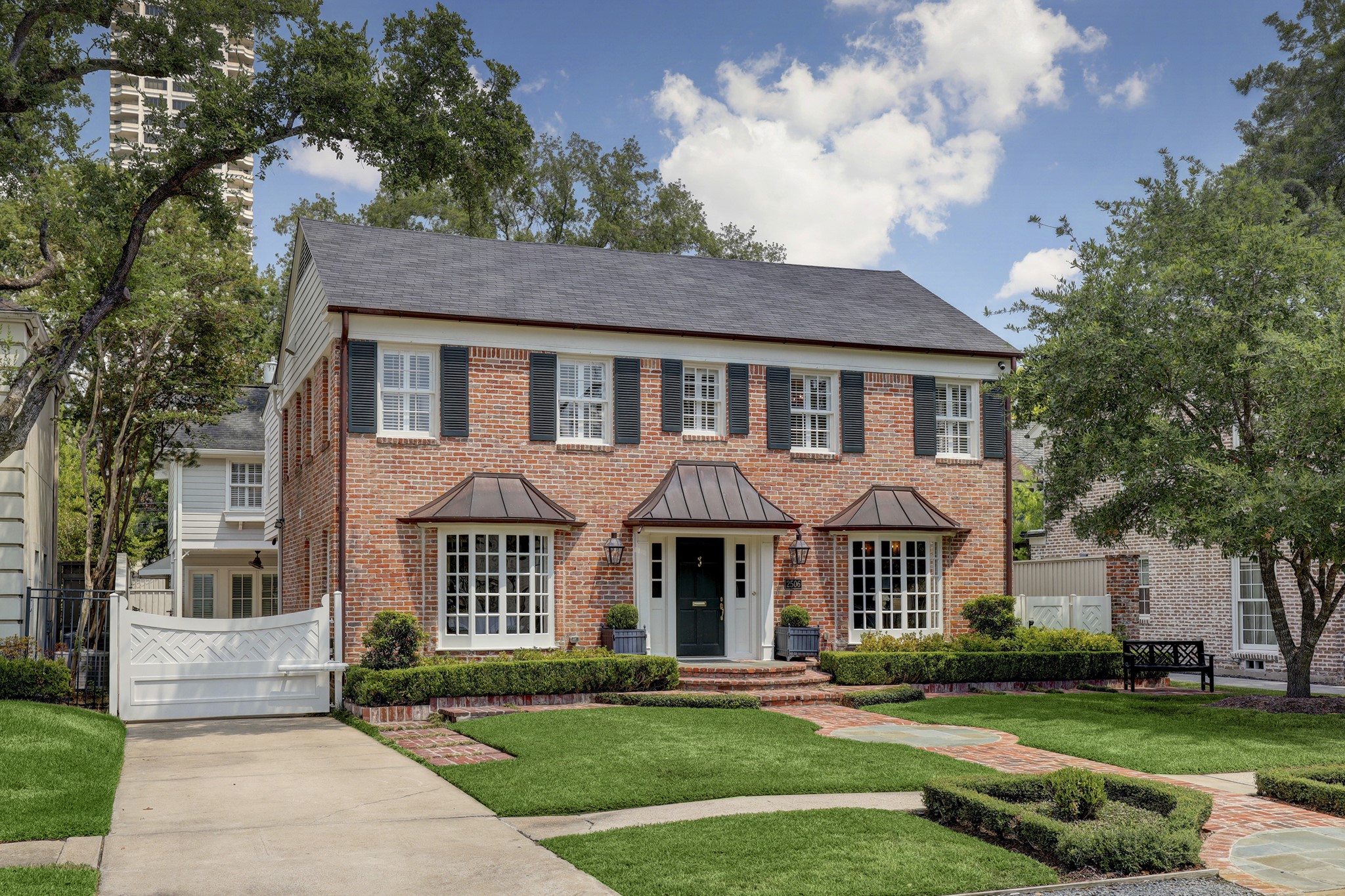 2506 Locke Lane Houston TX 77019