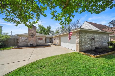 13927 Locke Lane Houston TX 77077