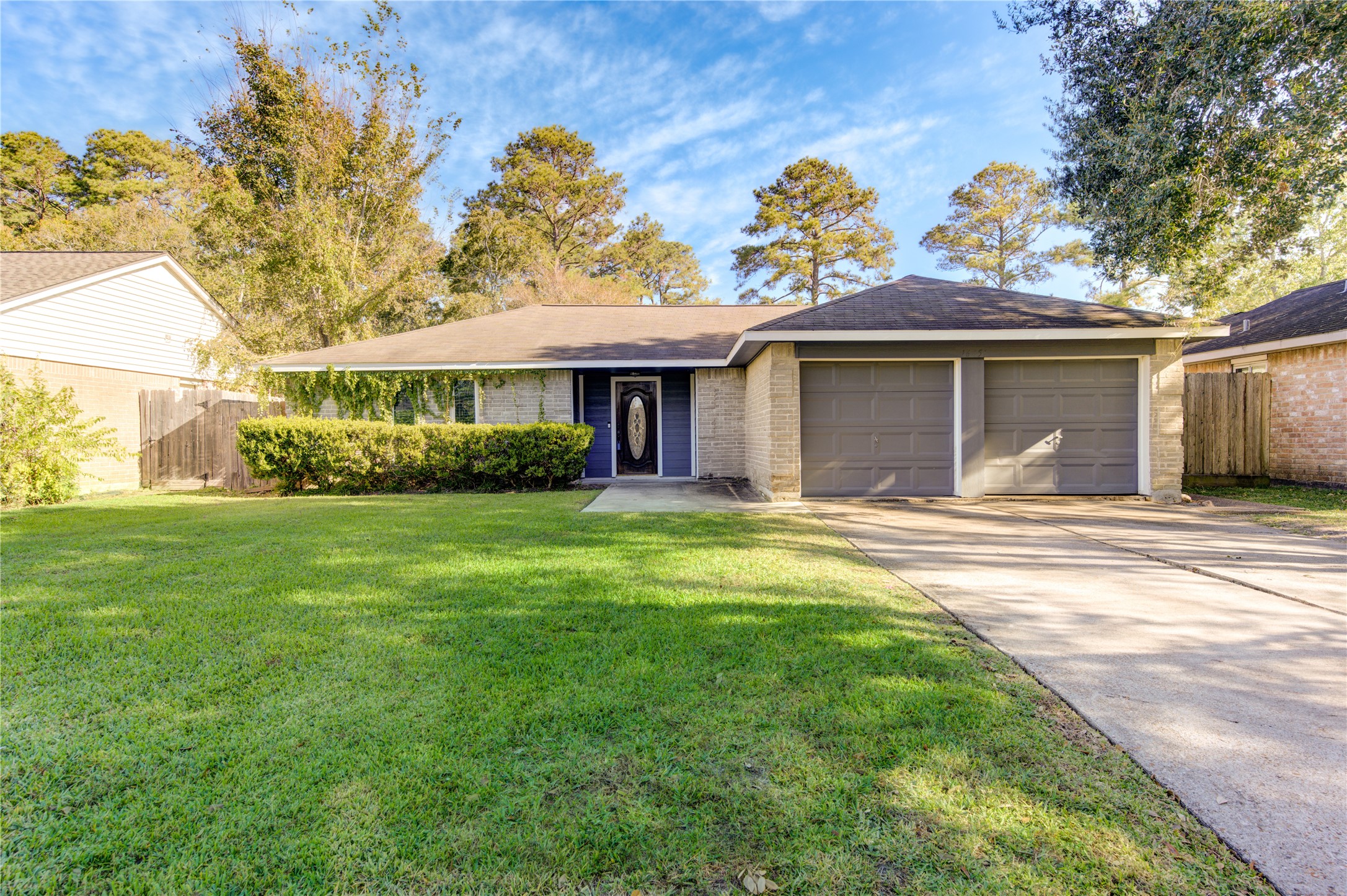 16451 Hibiscus Lane Friendswood TX 77546
