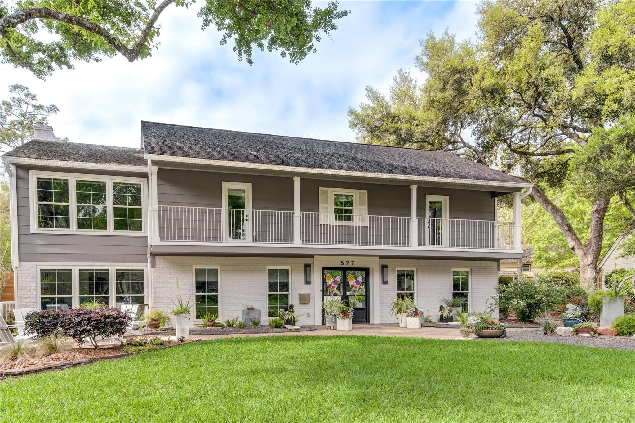 527 Kickerillo Drive Houston TX 77079