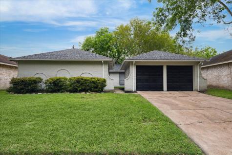 16307 Tibet Road Friendswood TX 77546